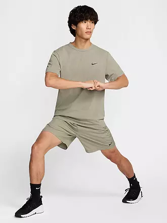 NIKE | Camiseta de fitness para hombre Dri-FIT UV Hyverse | olive